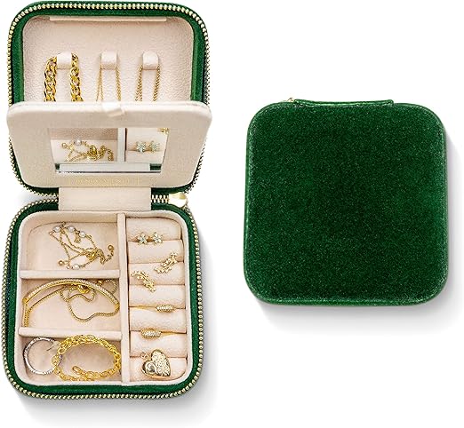 Benevolence LA Plush Velvet Travel Jewelry Box Ÿ?? Small Organizer for Accessories